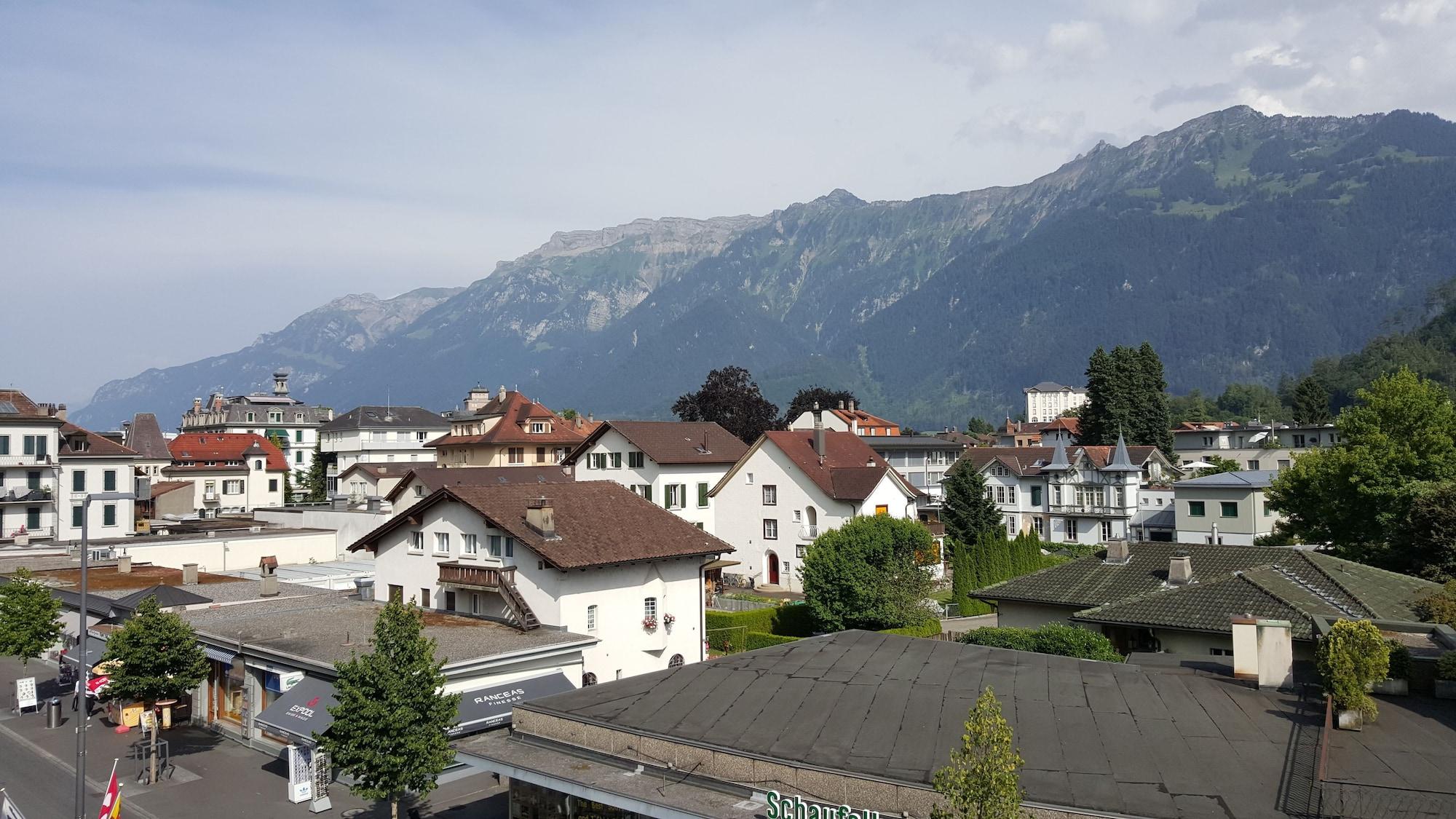 Hotel Bernerhof Interlaken Exterior photo